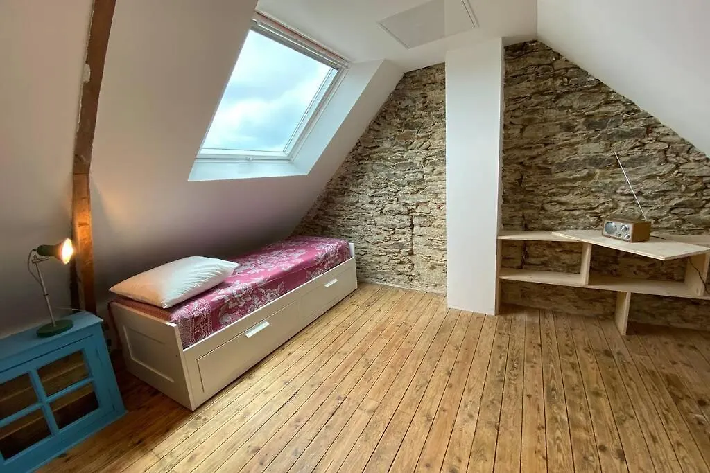 Holiday home Maison De Caractere Au Centre Locmaria