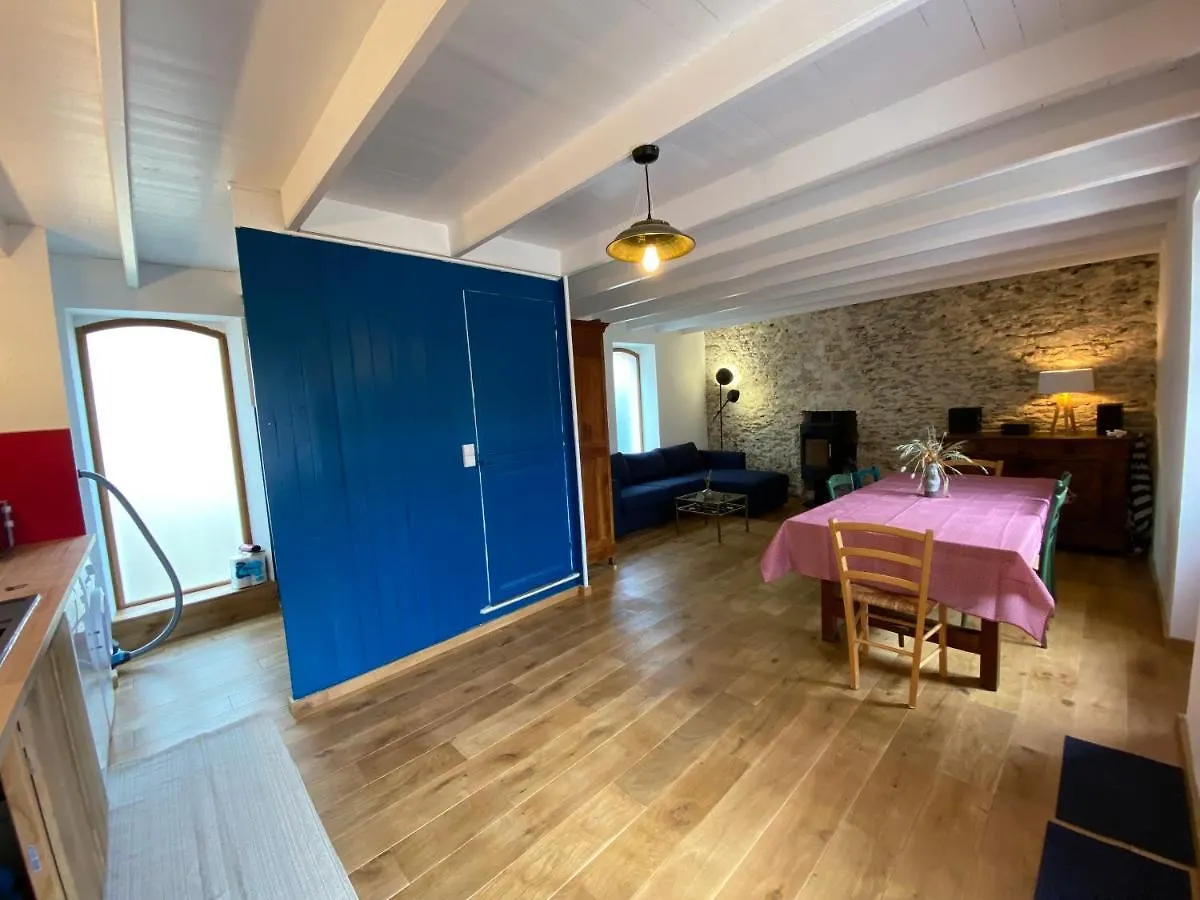 Holiday home Maison De Caractere Au Centre Locmaria France